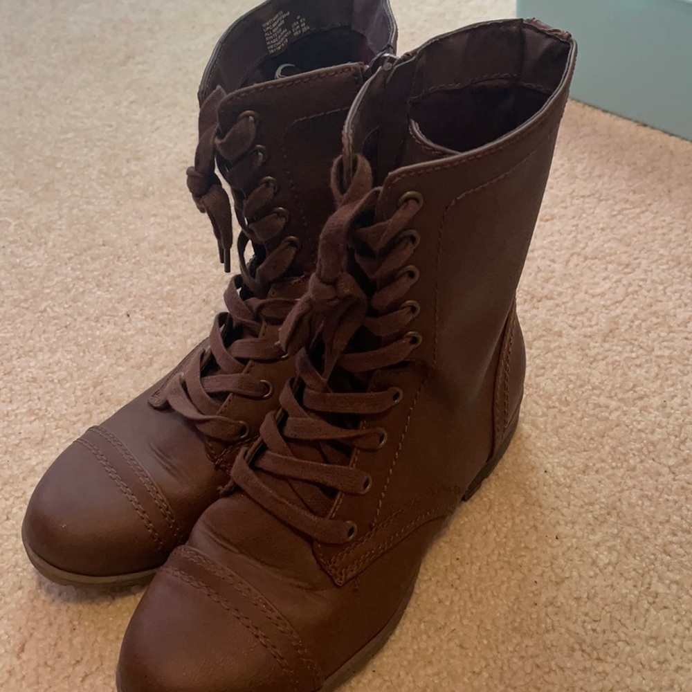 Brown Little House on the Prairie Boots